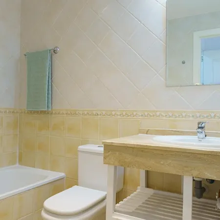 Riviera Del Sol Calahonda Apartment Malaga